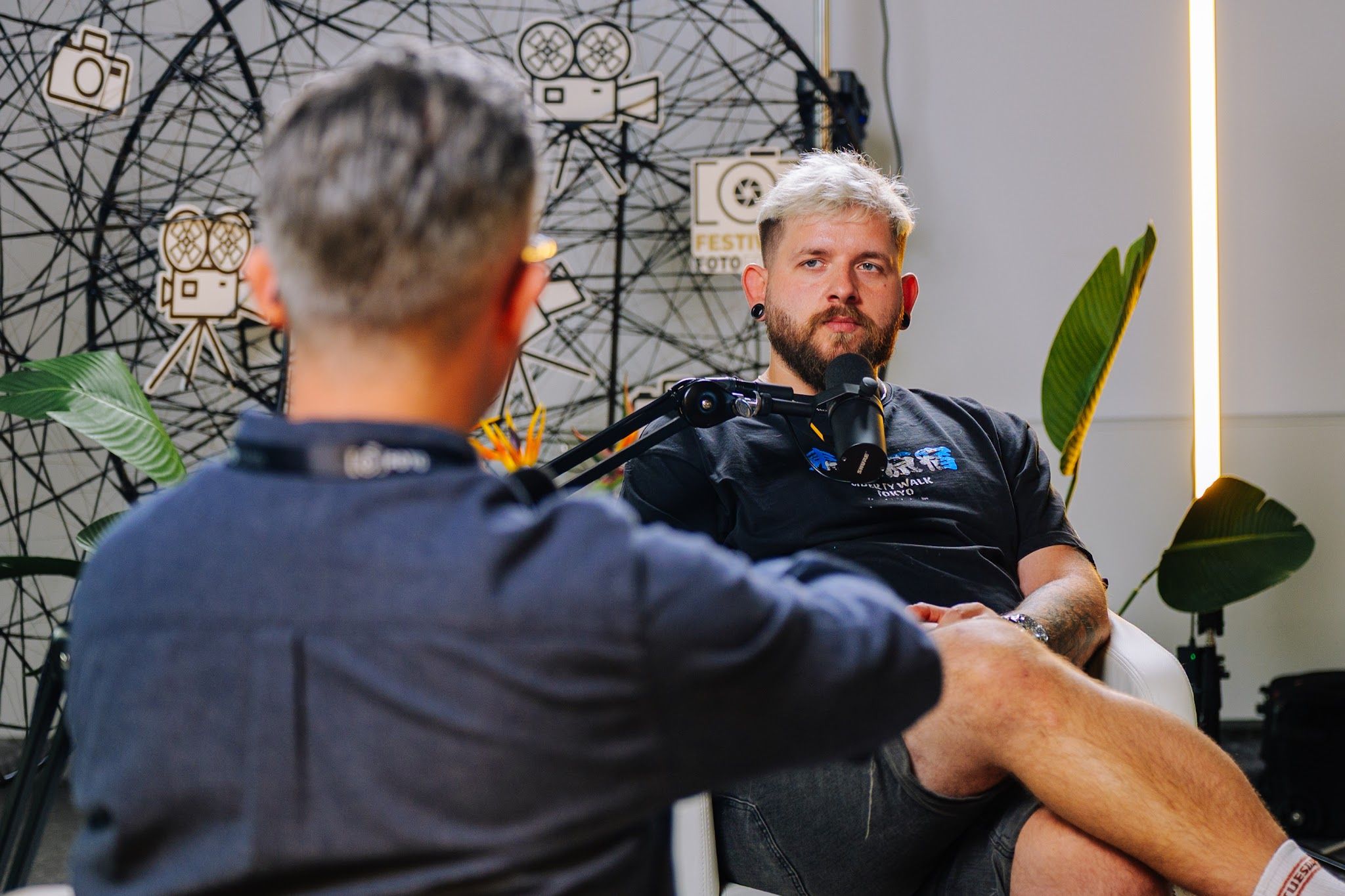 Podcasty na żywo z eventu – wywiad z ekspertem branży foto-wideo w Studio LIVE
